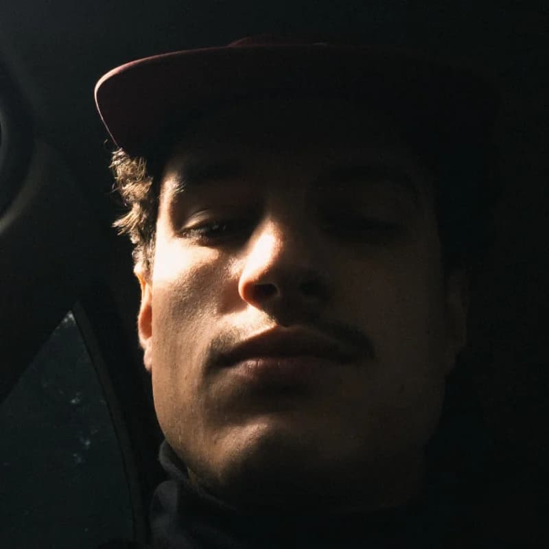 Bernardo Souza